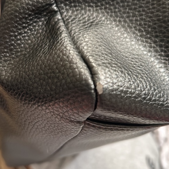 Women’s Liz Claiborne satchel - Picture 13 of 16